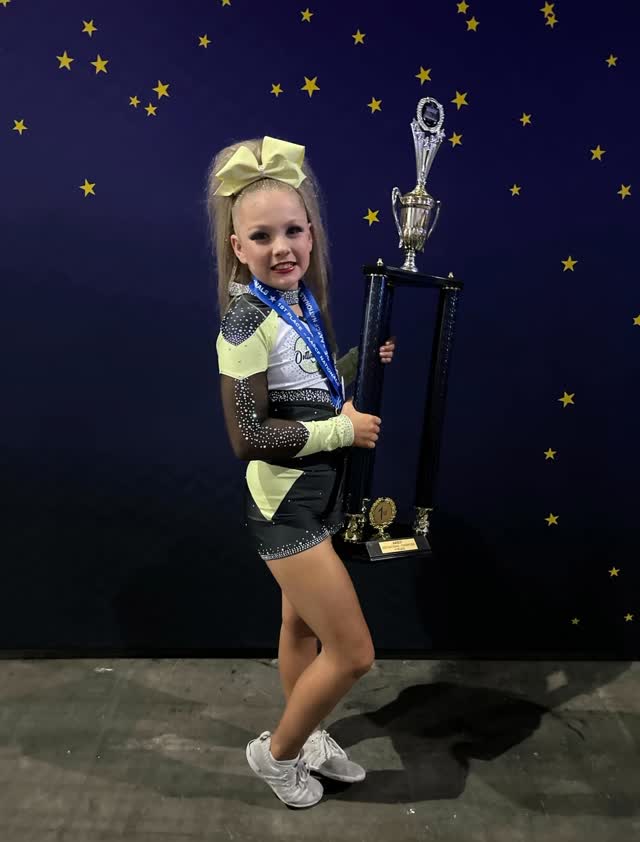 🌟 Student Spotlight! 🌟
A huge congratulations to Johannah, who competed at the AASCF National Championships last weekend representing her cheer club, Outlaws Allstars.
Her team placed 1st out of 11 teams in their division — officially making them National Champions! 💛🎉
We are so proud of your hard work, dedication and amazing achievement, Johannah! 👏✨