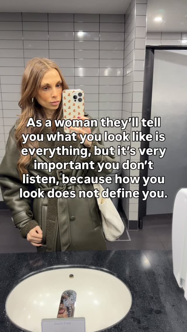 How you look is the least interesting thing about you.
No matter what decade / era we enter, there’s a new “trend” women are expected to follow in order to be worthy..
It’s pressurising and suffocating, but it’s important to remember, you’re more than a trend, so much more!
Trends fade, you won’t, but you will if you allow it to control you.
Set yourself free from societal pressures girl and live your life.
How you look has nothing to do with who you are 🩷😘🫶🏻
.
.
.
#bodyimagehealing #empoweringwomen #breakingstigma
