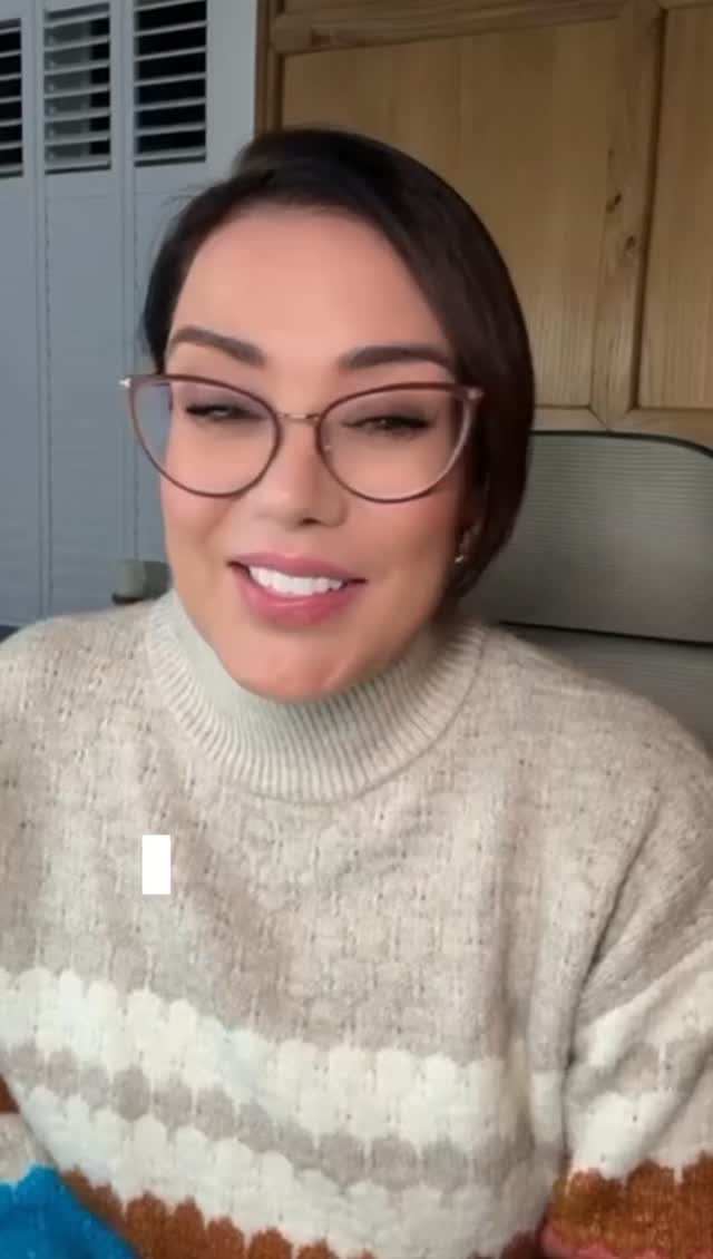 It is that time of year again and we all know what the C-word is... 🎄 ⛄
December brings so much joy, but for many of our clients it also brings pressure. School events, travel, gifting, hosting, diaries that move every five minutes. It is a lot.
So our job right now is to make sure everything is already lined up. Flights confirmed, gifts sourced, tables booked, home ready, calendars clear. ✈️
The goal is simple. When Christmas arrives, our clients are not scrambling. They are actually present for it. This is the part of the season I love the most - helping people enjoy it long before the day arrives.
#TenAhead #ChristmasReady #SeasonInMotion #LifestyleOffice #FounderSupport