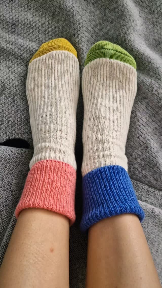 Limited stock of socks available! Grab them while you can 😉 Shop at candy-coated.com
(Better looking leg models please apply directly 🙈)
#woolsocks #socklover #cosyvibes
