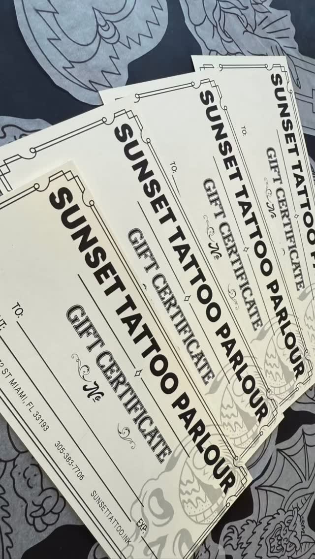 Gift certificates are available for the holidays! Get that special loved one something out of the ordinary this Christmas. You can pick them up at the shop or via email for your convenience. DM for more details!
#sunsettattooparlour #tattoo #tattooing