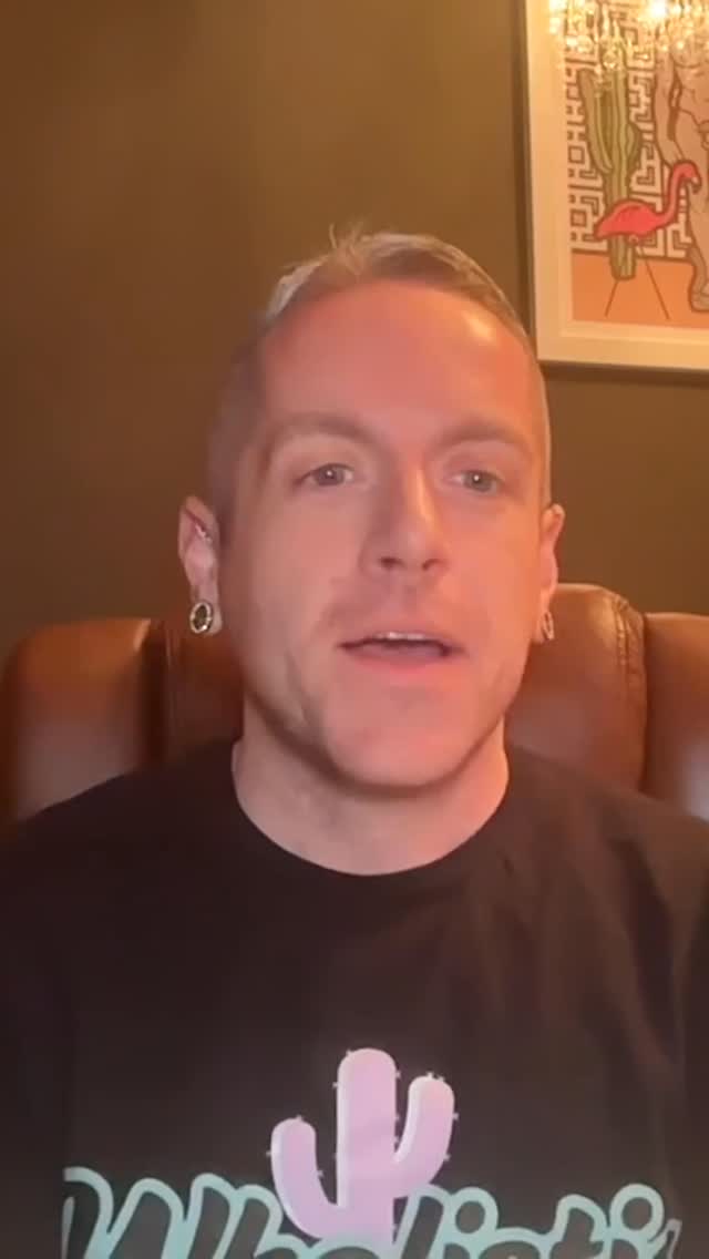 We had the pleasure of being on the Right Media Group Chronicles podcast.
We talked about ethical marketing, data driven decision making, managing work/life balance and so much more! Checkout the full episode at the link in our bio 🖤
Thank you to @jolanta_liepi for being such an amazing host! It was a pleasure getting to connect and vibe 🌵