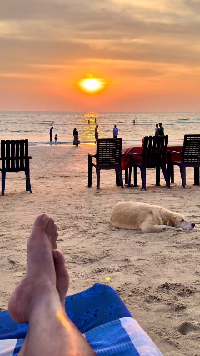 Sunset magic at Mandrem Beach 😍
#Goa
