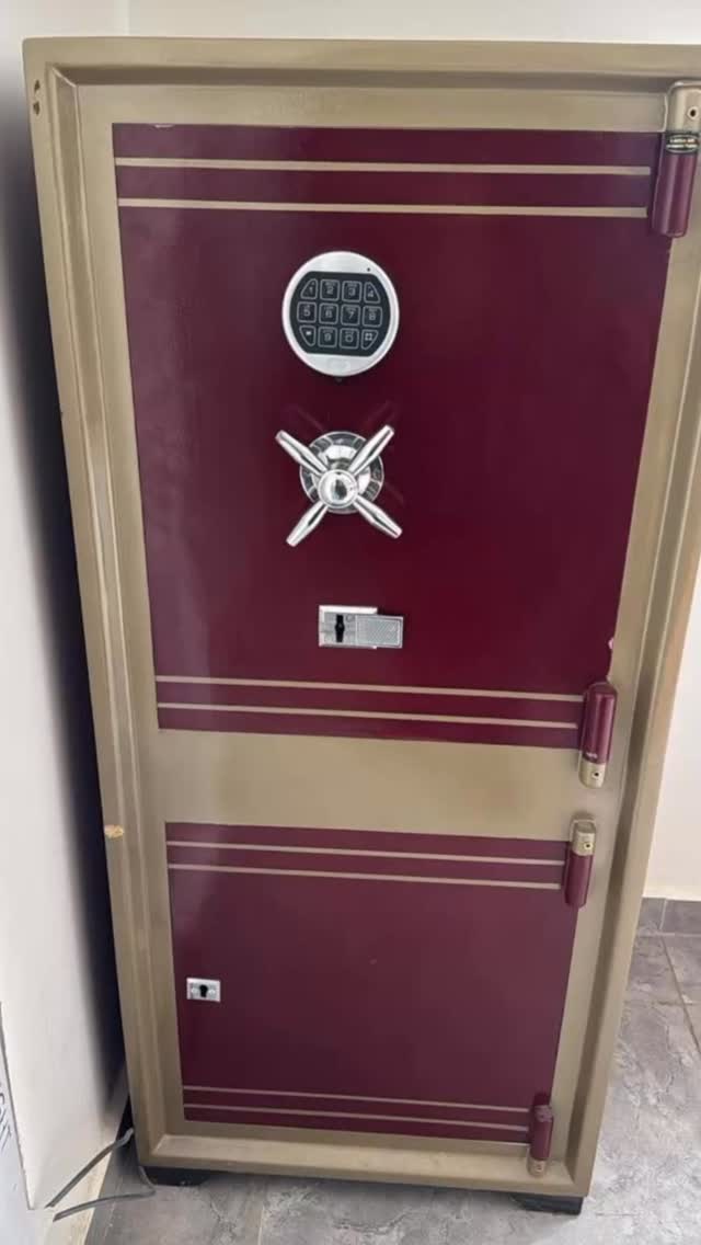 ✅ Mekanik Kilit
✅ Ekstra Anahtar Koruma
✅ Yangın ve Darbe Dayanımlı
✅ Çift Bölmeli Tasarım
✅ 100% Çelik Gövde
✅ Depreme dayanıklı
✅ Özel işçilik
Bugün al, yarın içindeki değerlerin keyfini gönül rahatlığıyla yaşa.
Fiyat & teslimat için DM
📦 Kapıya kadar teslim
🔐 Kurulum desteği
#çelikkasa #kasasatışı #evgüvenliği #işyerigüvenliği #kasamodeli #gaziantepkasa #çelikkasa #kasa #güvenliksistemi #evkasa #evgüvenliği
#işyerigüvenliği #gaziantep #gaziantepkasa #kasanedir
#yangınkasası #çelikgüvenlik