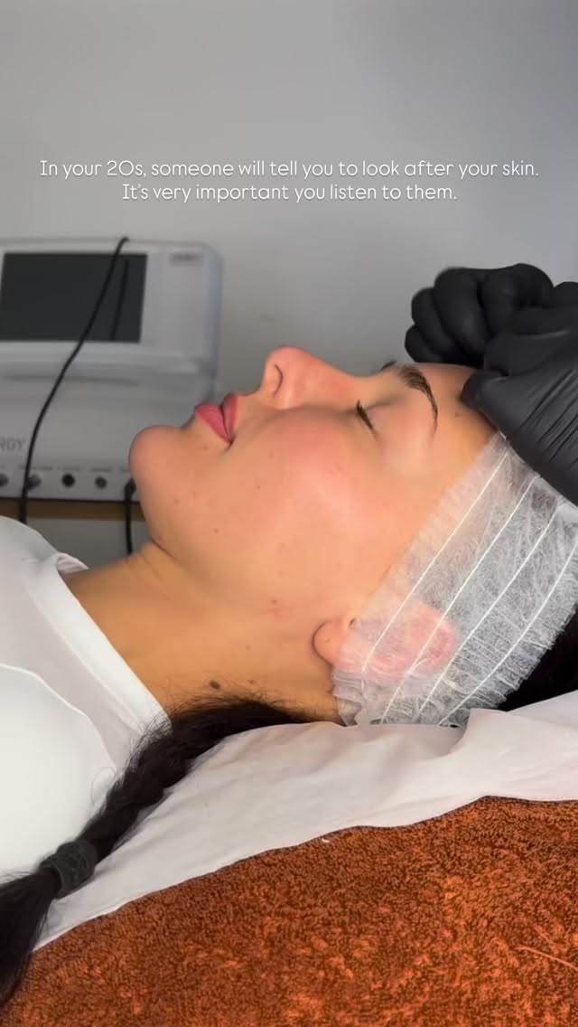 The sooner you start taking care of your skin, the longer it will take care of you.
#cheltenham #skincare #facial #gloucestershire #beauty