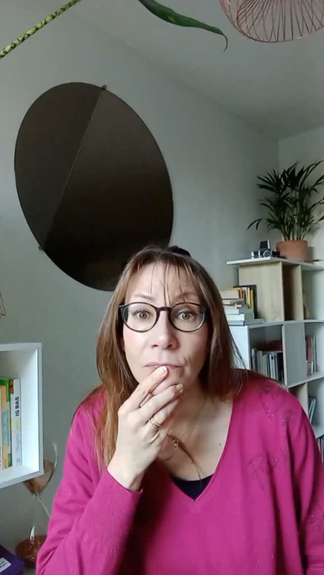 Je suis là pour toi 💛
T’écouter, t’aider à prendre conscience de ce qui te freine et te libérer pas à pas de tes blocages.
Tu sais quoi ? Ça me fait même plaisir de t’écouter !
Alors, n’hésite jamais à dire tout ce que tu as sur le cœur, sans crainte.
Si tu veux, toi aussi, en parler ensemble :
📅 Réserve ton appel découverte gratuit sur mon site (lien en bio)
💌 Ou contacte-moi en DM, je te répondrai avec plaisir
Et si tu veux recevoir chaque semaine conseils, mini-exercices et inspirations pour t’affirmer et retrouver confiance, tu peux aussi t’inscrire à ma newsletter sur mon site (lien en bio) ✨
#confianceensoi
#developpementpersonnel
#coachdevie
#liberationemotionnelle
#peurdujugement
#affirmationdesoi
#blocages
#oserparler
#bienveillance
#soutienemotionnel
#coachconfianceensoi
#coachingpourfemmes
#prendre sa place
#therapiebreve
#relationasoi
#reconnexionasoi
#oserchanger