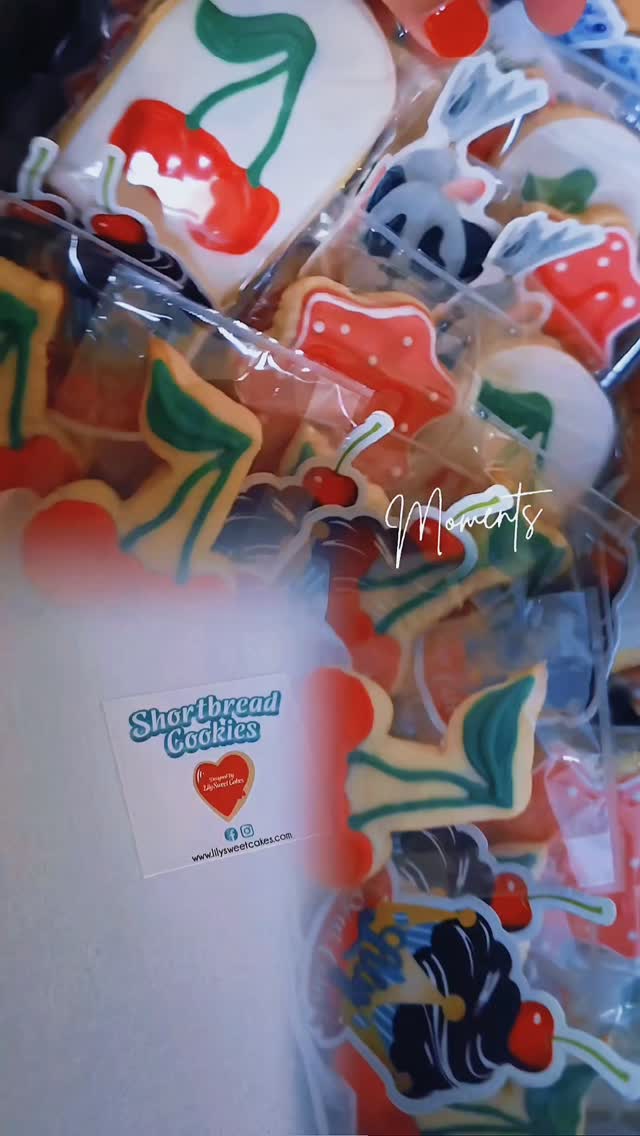 #lilysweetcakes #cherrycookies #customshortbreadcookies #simplebaker #godblessmybusiness