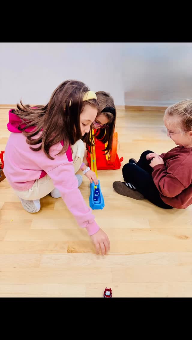 FREE TICKET GIVEAWAY 🎫
GIANT HOT WHEELS TRACK EVENT! 🚗🔥
Happening Saturday 6th December 🗓️
And guess what… we’re giving away FREE tickets! 🎟️✨
👀 One winner for EACH session!
🏆 Winners announced Sunday 30th November at 7pm
🎁 2 Lucky Winners Will Receive:
• 2 children’s tickets (includes 2 adults) 👨👩👧👦
• Event Date: Saturday 6th December
• Session Slots:
• ⏰ 10:00–11:00am
• ⏰ 11:15–12:15pm
⚠️ REMEMBER:
If YOU are tagged and want to enter, you must tag someone else to qualify! 🔁👥
🔥 HOW TO ENTER:
1️⃣ Follow @haplaydate on Instagram or Facebook 👍
2️⃣ Sign up to the Playdate HQ mailing list 💌
3️⃣ Like this post ❤️
4️⃣ Tag your friends in separate comments 👇
➡️ 1 tag = 1 entry
✨ Already booked for December? No worries — winners can use tickets for January sessions!
🚫 IGNORE ANY COMMENTS POSING AS US!
Winners will ONLY be contacted via DM.
We will NOT comment on this post or send any links.
If you’re unsure, email us: hello@playdatehq.co.uk ✉️
🇬🇧 Open to UK residents only.
📌 This giveaway is not endorsed, sponsored or associated with Facebook or Instagram.
📄 Full T&Cs on our website — link in bio.
✨ Good luck! 🍀🚗🔥
#hotwheels #enfieldkids #enfieldparents #enfieldtown #enfieldkidsactivities #hertskids #londonkids #playcars #kidsfun #enfield #hertfordshire #hertfordshirechildrensactivities #freeticketgiveaway #smallbusiness #thingstodokids