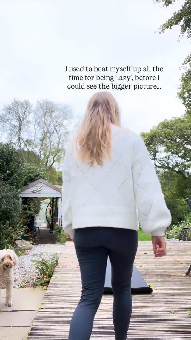 Waaa throwback to practicing outside 🫶🏼🫶🏼
Feel like I’ve lost my mojo at the moment, movement is slow and I’m being a smaller version of myself.
AND I’m reminding myself that that’s okay.
Of course it is, it’s November and I’ve moved location so a lot of energy is being used in the ‘survive and function’ column rather than the ‘create and inspire’ column.
It’s so easy to talk about accepting cycles, rhythms, peaks and troughs, but a lived practice to hold yourself through them without judgement 💫
I’m not in a big ‘showing up and promoting outwards’ phase for my business right now, but I have no doubt that energy is moving itself beneath the surface, even if it’s not consciously clear how yet.
I don’t think we’re ever ‘lazy’ or using less of our capacity, I just think sometimes it’s less tangible and visible (even/especially to ourselves).
#yoga #nervoussystemhealth #selfemployed #selfmotivation #energeticmarketing #marketingplan #contentcreation #socialmediamarketing #consistency