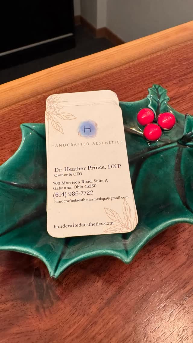 The holidays are our favorite time of year at Handcrafted Aesthetics — because nothing shines brighter than your confidence 🌲
#handcraftedaesthetics #holidayglowup #festivebeauty #medspacolumbusohio #botoxcolumbus #aestheticsohio #youthfulskinjourney #confidencebooster #beautyclinic