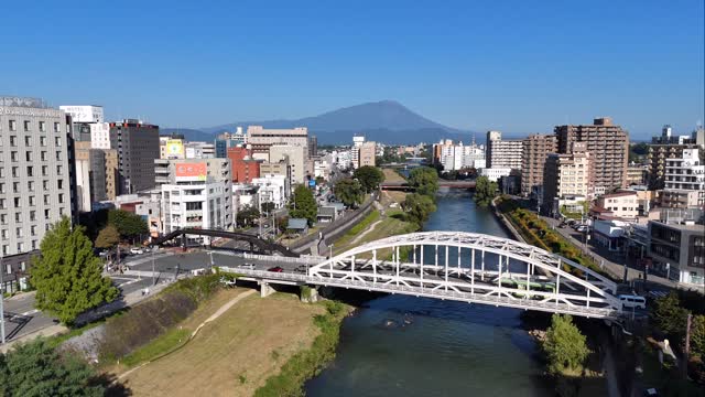 「岩手山を望む開運橋」
2025年10月4日 撮影
関係各所許可・承認済み
#岩手県 #盛岡市 #佐藤興産 #岩手山を望む開運橋
