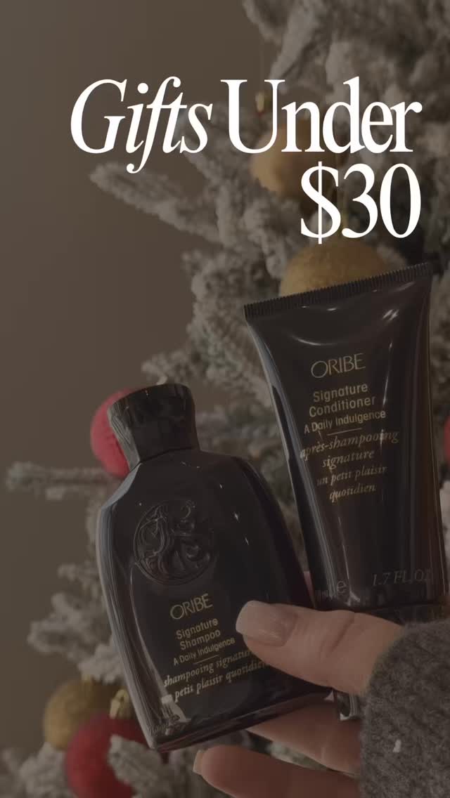 🎄Looking for the perfect little something that still feels elevated?🎄
Our Gifts Under $30 are the small-but-mighty treats everyone secretly loves. Stocking stuffers, teacher gifts, bestie bundles, or a “from me to me” moment. 🎄🤍
Think:
✨ Mini must-have hair care
✨ Travel-size Oribe faves
✨ Salon-quality brushes & scrunchies
✨ Moisturizing masks + cute add-ons
✨ Perfect pairings you can mix & match
All curated by our stylists so you know they’re actually worth gifting.
No fluff, just really good hair goodies at the sweetest price point.
Pop into Eau Salon or DM us—our team will help you choose the perfect $30-and-under gift. 🎁✨
#yqr #yqrhairstylist #yqrhairsalon