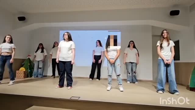 Y, ahora sí, la última actuación de 3°. Gracias a todos por tanto buen trabajo y tanta alegría. ✨️
#colegiofranciscanoscoruña