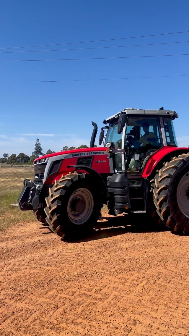 16 Years Old - Not your average day in the classroom for Will our year 11 school based apprentice. 📕 🖊️
@masseyfergusonglobal
📍 Manjimup, WA
@apprenticeshipsupportaustralia
@southregionaltafe @tafe_international_wa
#apprenticelife #apprenticeship #tractor #massey #masseyferguson #manjimup #manjimupwa #pemberton #boyupbrook #bridgetown #pembertonwa #southwestwa #farmingaustralia #farmingwa #southernforests #southernforestswa #southernforestswa #southernforestsregion #mechanic #mechaniclife