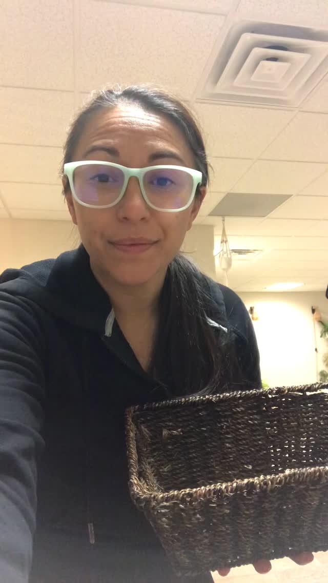 THANK YOU TO EVERYONE WHO DONATED TO OUR FOOD DRIVE! The winner of our Hot Stone Massage is: Katelyn Ditizio!