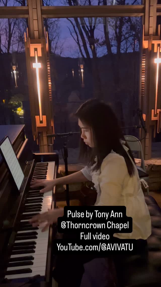 After the last service, I had so much energy that I have to capture this moment!
Full video is on my YouTube Channel
YouTube.com/@AVIVATU
I will be with @thorncrownchapel for 2026 Christmas Services again!
Thank you all of you who came this year!
Song is “Pulse” by @tonyannnn
#thorncrownchapel #pianist #eurekasprings #christmas #christmasservice