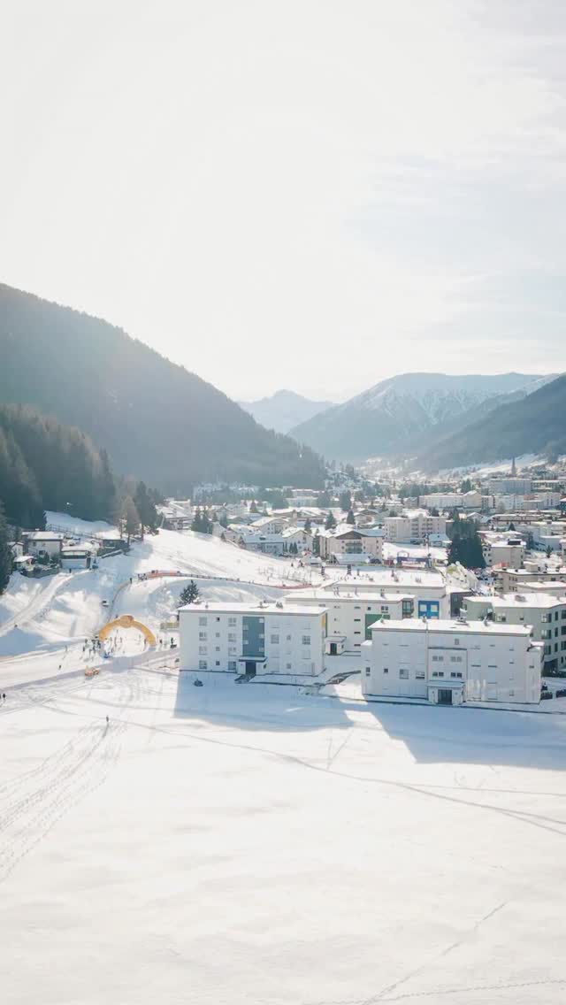 recap from day 1 🔥
📹: @andriflury.ch @onairproduction
@sunrise_schweiz @sporttip_offiziell @fiscrosscountry @gruyere_aop @coop_norge @certina @extra_norge @skechers @schweizersporthilfe @swiss.nordic