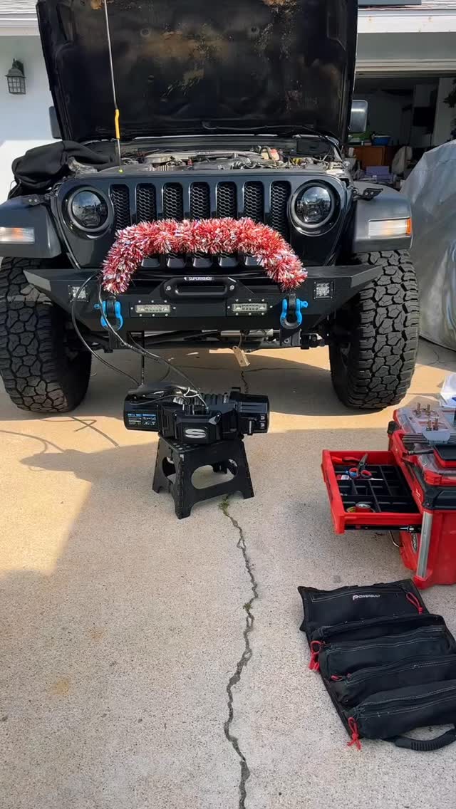 Jeep recovery game just leveled up with a Superwinch SX12SR Black Edition!
We rolled Bear Paw Off-Road to @momdukes_jessica and bolted on this beast of a winch. 12,000 lbs of synthetic rope pulling power, waterproof to 65ft, and sealed for the gnarliest conditions. Perfect for self-recovery on steep trails or yanking friends out of the muck without drama. Built tough, weighs light, and spins fast when you need it most.
This Jeep’s now unstoppable. Who’s ready to test it?
🔧 Product: @superwinchofficial SX12SR Black
📸 Mobile install & photos: Bear Paw Off-Road
🛠️ @milwaukeetool
🐾 We come to you — trailside or driveway.
#BearPawOffRoad #JeepLife #Superwinch #WinchInstall #OffRoadRecovery #JeepBuild #TrailReady #MobileMechanic #4x4Life