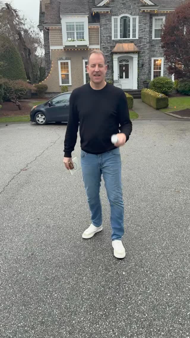 Excited to enter into the Christmas season with private branding, better for you, and Canadian made products. Let us know how we can best serve you. 🙏