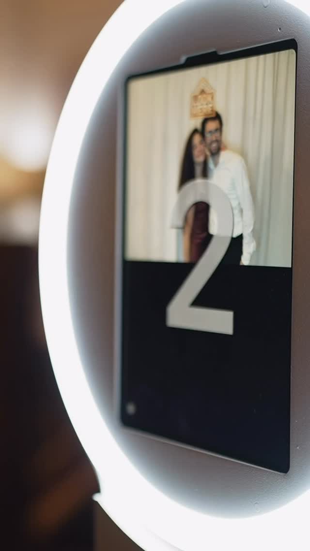 Moments from Kate & Karl’s stunning Stone Tower wedding. There’s nothing more rewarding than watching music bring families and friends together on a couple’s most special day 💕
@compass__studios
@stonetowerweddings
@purpleonioncateringco
@djmikedmv
#virginiaweddingdj #2026bride #vawedding #blacktiedmv