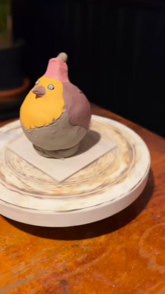 ✨the festive season is truly here, celebrate with Pottymouth workshop✨
✨join us on the 13th of December at @thecraftyegg in fishponds to make your own Xmas bauble!✨
✨we’ll teach you the basics, the rules of pottery and how to form a hollow bauble, then you can create anything you want! This year, we’ve had plenty of birds, a handful of cats and some stunning pattern designs✨
✨Check out our website for more info, link in bio✨
#festivedecor #christmastree #datenightbristol #potteryfun #ceramics #xmaspottery