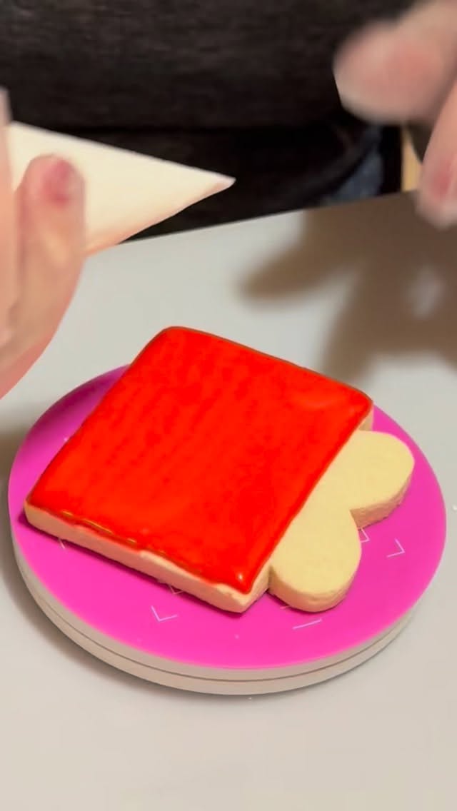Making trees!
A glimpse of some of the cookie magic that happens at @mosweetsplease !
#cookiedecorating #decoratedcookies #douglassvillepa
🎄🎅🎁