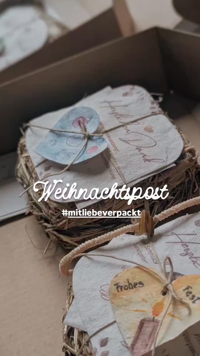 Mit Liebe, Herz und Leidenschaft 💝
deine Weihnachtspost für wunderschöne Momente.
#aranyasArt #schmuckdesign #weihnachtspostfürdich