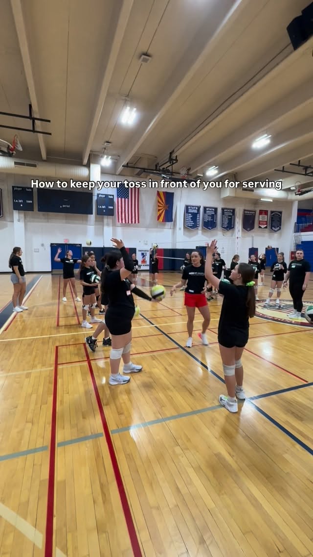 Serving Toss – Lift + Let Go.
✅ Lift and let go – guide the ball up, don’t throw it
✅ Keep the toss in front of your dominant hand
✅ Ball should rise no higher than your arm’s reach
✅ No spin – your entire hand should be controlling the ball as you let it go
✅ Balanced base, eyes on the ball
❌ Tossing too high or behind you
❌ Spinning the ball with fingers
❌ Reaching outside your serving zone
A great serve starts with a great toss.
Lift, let go, and keep it in front.
#volleyball #volleyballtraining #volleyballgirls #volleyballworld #volleyballcoach