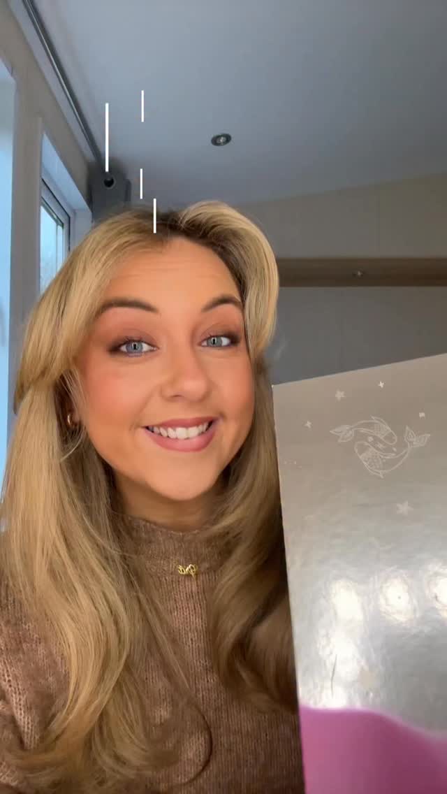 Days 19, 20 & 21 🤎
Running a bit behind — this was from Sunday.
I’ll be catching up properly tomorrow. 🎁✨
@officialbrownthomas @skinrocks @theordinary @thesmoothcompany__