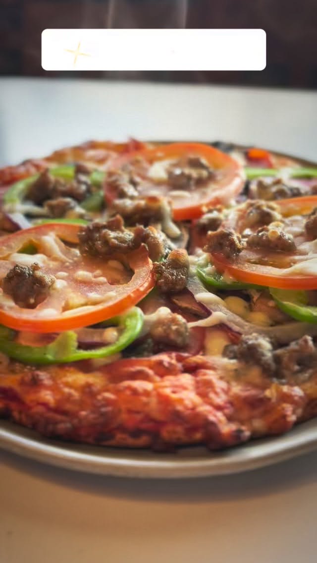 It’s called the Traditional for a reason. #perfectpizza #yycpizza #pizzabobs #locallegend #traditionalpizza #classicpie