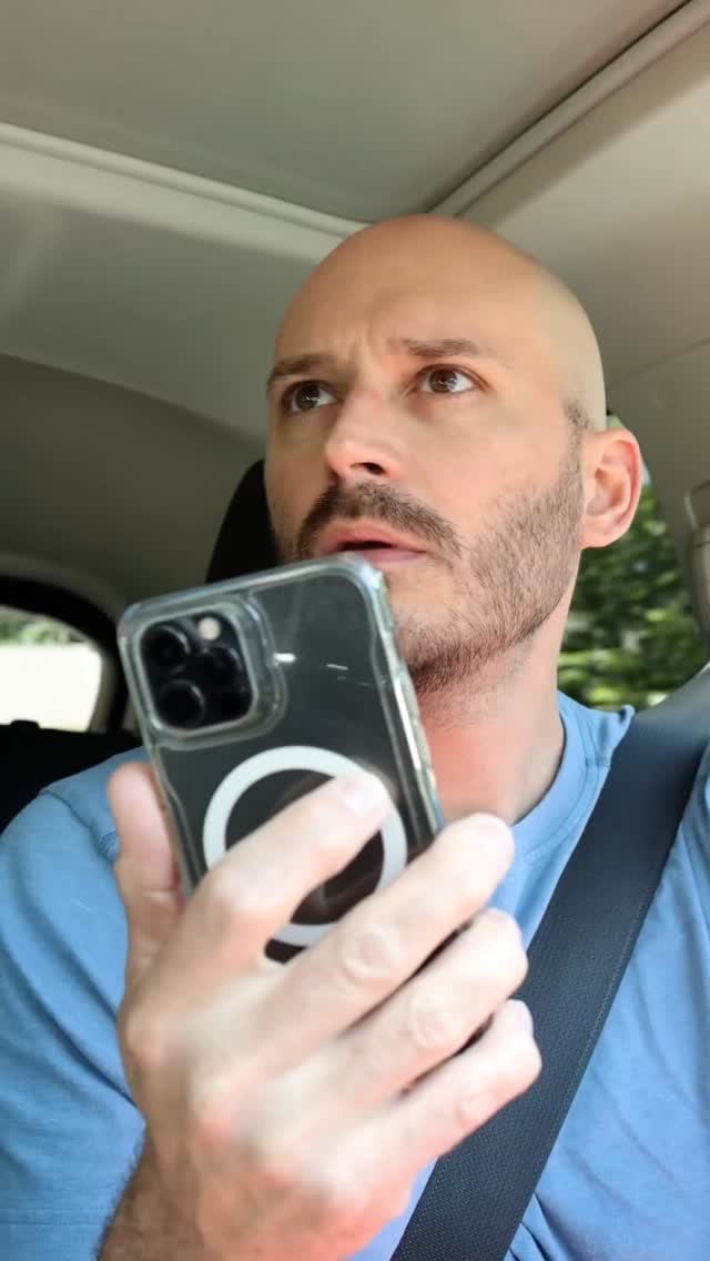 Încărcatul telefonului în mașină poate părea inofensiv, însă fluctuațiile de voltaj și încălzirea excesivă pot deteriora bateria, pot slăbi portul de încărcare și pot reduce semnificativ performanța dispozitivului tău. Dacă ai observat că bateria se descarcă rapid, telefonul se încinge sau se oprește brusc, atunci daunele sunt deja instalate.
La Restart – Service GSM, găsești soluția rapidă și sigură pentru orice problemă cauzată de încărcarea incorectă: diagnostic profesionist, schimb de baterii originale, reparații ale portului de încărcare, curățare internă și verificări complete. Folosim piese de calitate, tehnică modernă și oferim garanție reală pentru fiecare intervenție.
📍 Ne găsești pe Calea Moșilor 4
📞 0760 050 05
Alege un service în care telefonul tău este tratat corect, profesionist și în siguranță.
La Restart, îl aduci slăbit — și pleci cu el ca nou.
Заряжать телефон в машине кажется удобным решением, но на самом деле это может нанести серьезный вред вашему устройству. Перепады напряжения, перегрев и нестабильная подача тока быстро ухудшают состояние батареи, уменьшают её ресурс и могут повредить разъём зарядки. Если телефон стал разряжаться быстрее, нагреваться или выключаться сам по себе — значит, проблемы уже начались.
В Restart – сервисе GSM мы проводим полную диагностику и определяем все повреждения, вызванные неправильной зарядкой. Предлагаем быстрый и качественный ремонт: замену оригинальных батарей, восстановление разъёма зарядки, профессиональную чистку и комплексную проверку устройства. Мы используем качественные запчасти, современное оборудование и предоставляем реальную гарантию.
📍 Мы находимся по адресу: Calea Moșilor 4
📞 0760 050 05
Доверьте свой телефон профессионалам.
В Restart вы приносите слабый аккумулятор — а уходите с телефоном, как новым.