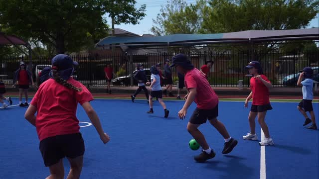 This video summarises our year perfectly. We have worked hard and hustled to build School Presence to what it is. We want to say thank you to all the schools, students, teachers and communities that have warmly welcomed us. We truly see our work as a partnership and we are so proud to be telling your story. Thank you for trusting us to lift your school presence 🖤.
This shot was taken during recess and it is pure gold 🥇. What a goal 🥅 ⚽️ 🏆! This stunning corner was taken at @holynameprimaryschool