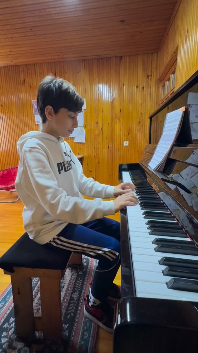 Ve bu güzel günü Arhan Yağız Nas(11) ile bitiriyoruz💐☺️. Üç aylık emeğinin karşılığı🥰🌸