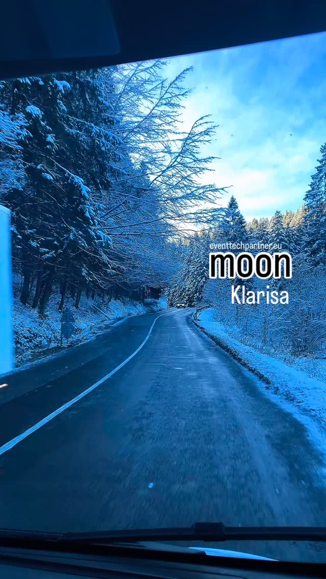 V Lučenci v Kine Apollo sme zabezpečovali techniku pre Moon & Klarisa Show.
Ďakujeme za dôveru ✨
EVENT TECH PARTNER .EU
#moon #klarisashow #lucenec #kinoapollo #eventtechpartner #tramtaria
Hudba: @daddy_international
@studiomoontv
@klarisa_7777