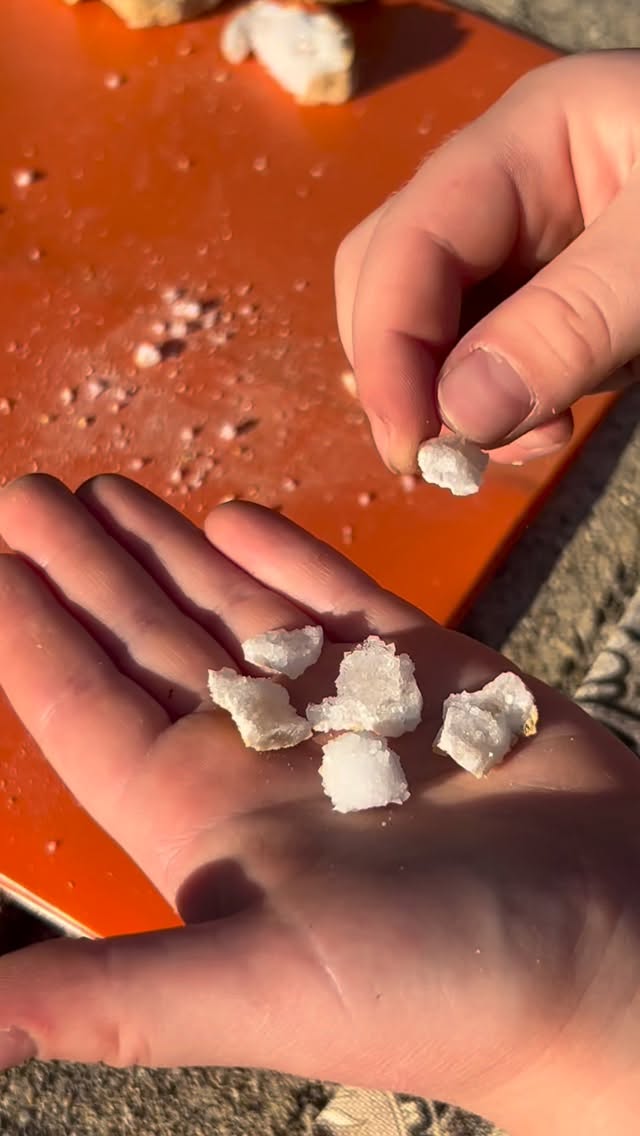 We got Christmas gift ideas for all! Visit the website for more options www.myheritagegems.com #christmasgiftideas🎄🎁 #geode #sterlingsilverjewellery #kidsgiftideas #rings #necklace #earrings #coloredgemstones