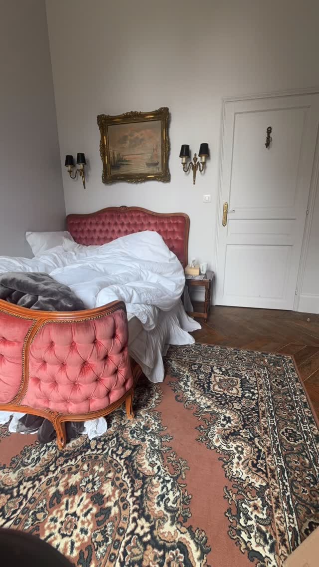 Does anyone else hate getting out of bed in the morning?