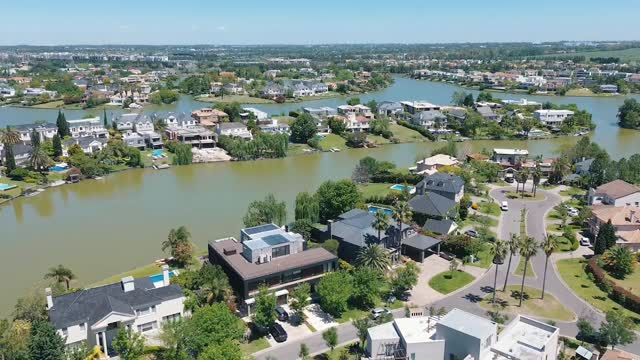 En Marmoles Destefano acompañamos la pasión por el polo porque somos pasión por por la piedra.
Mañana desde el Campo de Polo junto a @abv.arq estamos en una nueva fecha del Abierto.
#siemprepolo
#somospolo
#veniaverpolo
#vivielpolo
#sentielpolo
#revistapololive
#triplecorona2025
@marmolesdestefano.oficial
