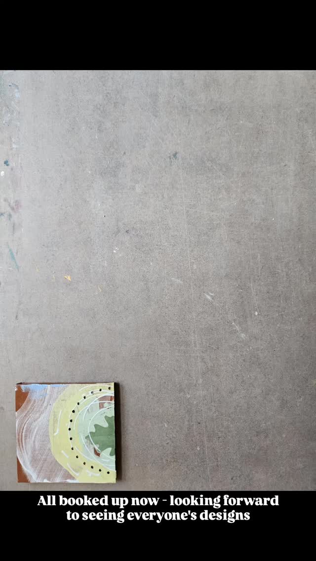 This workshop is now fully booked but check out our website for all the other exciting workshops coming up in the New Year including >
Making glazes: Art and alchemy
Sussex Kintsugi: the art of repair
Susan Garcia Flores: Nerikomi
Jitka Palmer: Figurative slip painting
Claire Ireland: Texture masterclass
Elaine Bolt: Porcelain sculpture
Plus in just under 2 weeks our annual Christmas Decorations workshops on Saturday the 6th December, choose between morning 10 to 12 or afternoon 2 to 4