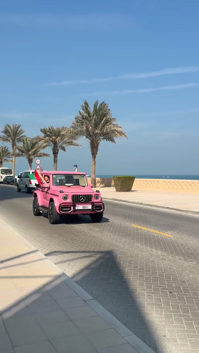 🇦🇪✨ HAPPY UAE NATIONAL DAY ✨🇦🇪
Today we drove our iconic pink car up The Palm with the UAE flag waving proudly out the window — because this city is our home, our heart, and the reason The Salon Dubai is what it is. 💗🌴
Dubai, thank you for the beauty, the opportunity, and the community you’ve given us. We’re forever grateful to be part of a city that inspires us every single day. ✨
Here’s to the UAE, to Dubai, and to celebrating the place we love the most.
Happy National Day from The Salon Dubai — this is where Dubai gets ready.
12 locations across Dubai | Free parking
#TheSalonDubai #UAENationalDay #DubaiBeauty #DubaiGirls #WeAreDubai #SalonDubaiPinkCar