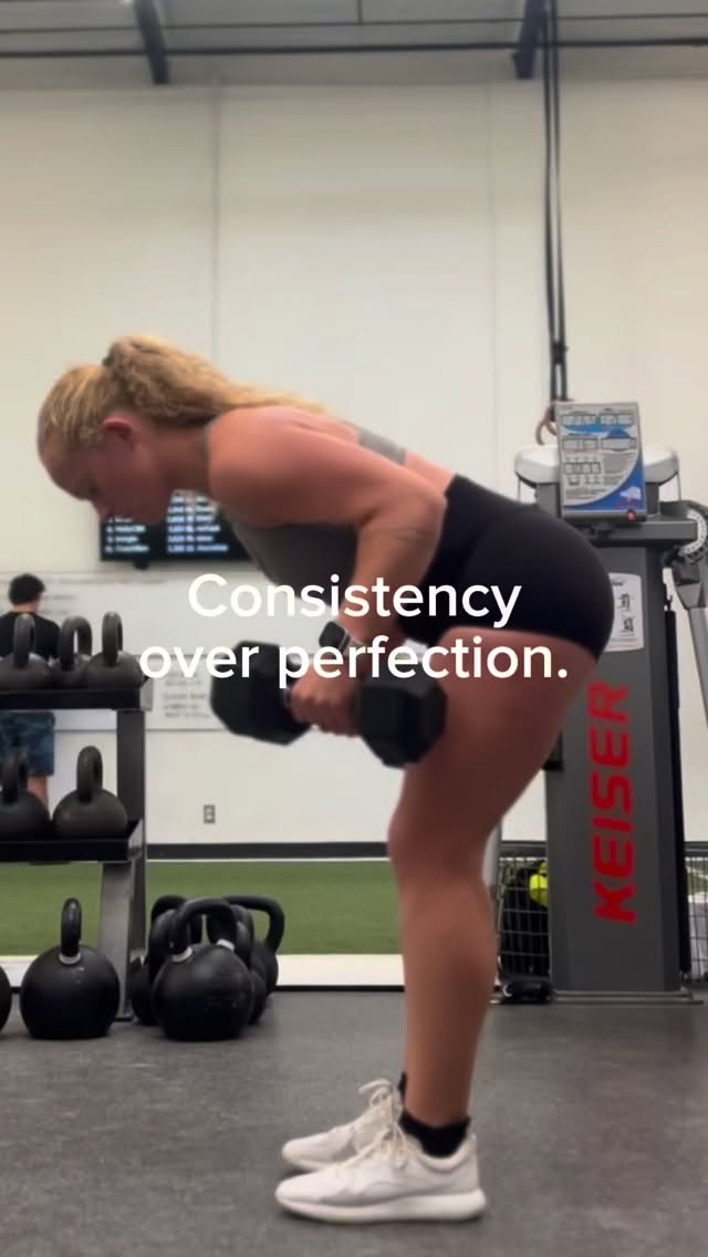 #runnerswholift #strengthtrainingforrunners #runstrong
#enduranceathlete #womensrunningcommunity #runnertraining
#movementquality #functionalstrength #trainingtips
#progressnotperfection #strongnotskinny #athletelife
#strengthcoachonline #runcoach #starttoday #habitbuilding #smallstepsbigchanges
#futureyou #longtermhealth #everydayathlete
#consistencyoverperfection #showupforyourself
#wellnessjourney #holistichealth #mindfulmovement
#healthandperformance #coachingonline #healthcoach #wellnesscoach #performancewellness