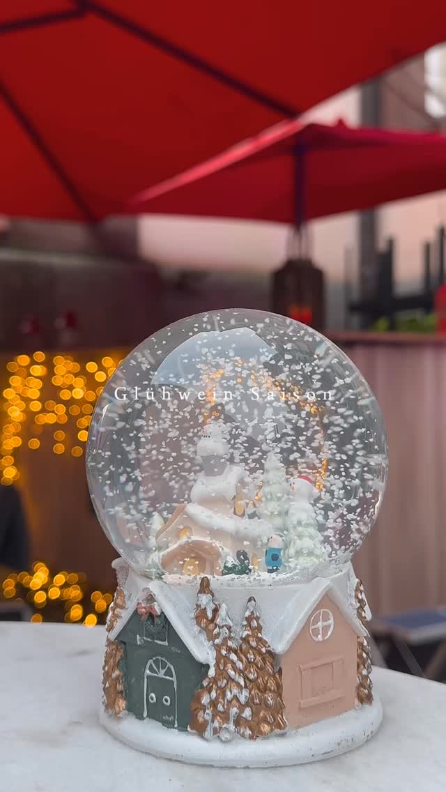 ✨🎄Glühwein Saison 🎄✨
Ab morgen den 28. November gibt es bei uns wieder Glühwein 🍇
Die Terrasse haben wir schon mal gemütlich gemacht 🌲🕯️
#glühwein#weihnachten#weihnachtsmärkte#freiburg#laterrazza