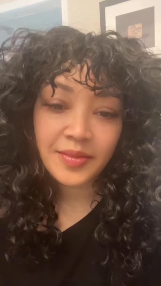 Thank you SOOOO much to everyone tuning in and/or sharing the movie with others!! Thank you for the tags. My heart is so full. I have more to share, but first, the movie releases in Canada this weekend!! #savvysheldonfeelsgoodashell #authorsofinstagram #bookstagram #blackromance #movierelease #bookadaptation