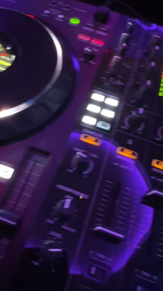 Baby break my heart don’t be shy. #karolg