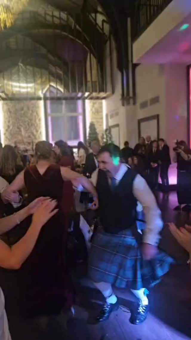 What a night in the heart of Edinburgh! ❤️✨
Little Red brought the energy with a cracking short ceilidh set at the stunning Virgin Hotels Edinburgh — the floor was buzzing!
Nothing beats a live band, a packed dancefloor, and a wee bit of Scottish magic. 🎻💃🏴 @virginhotelsedi