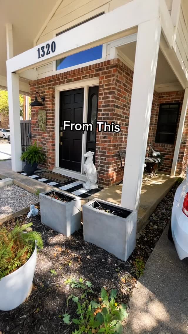 Where hardscape meets heart.🤍
This Dallas home now has a quiet, beautiful corner made for resetting, grounding, and feeling proud of your space.
A sanctuary crafted by Avesso Studio.
#LandscapeDesign #ResidentialLandscape #OutdoorLiving
#DallasDesign #luxuryinteriors