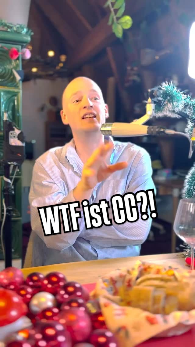 Türchen Nr.18
Wir beschäftigen uns mal wieder mit den großen Fragen des Lebens. Wozu, nein ehrlich, WOZU braucht man CC?! Falls es eine Erklärung geben sollte, erleuchtet uns. 💡
#gudeleude #gudeleudeimpro #gudeleudegudeshow #improcomedy #improtheater #gudeshow #gudeleudegudeweihnacht #guderadventskalender
