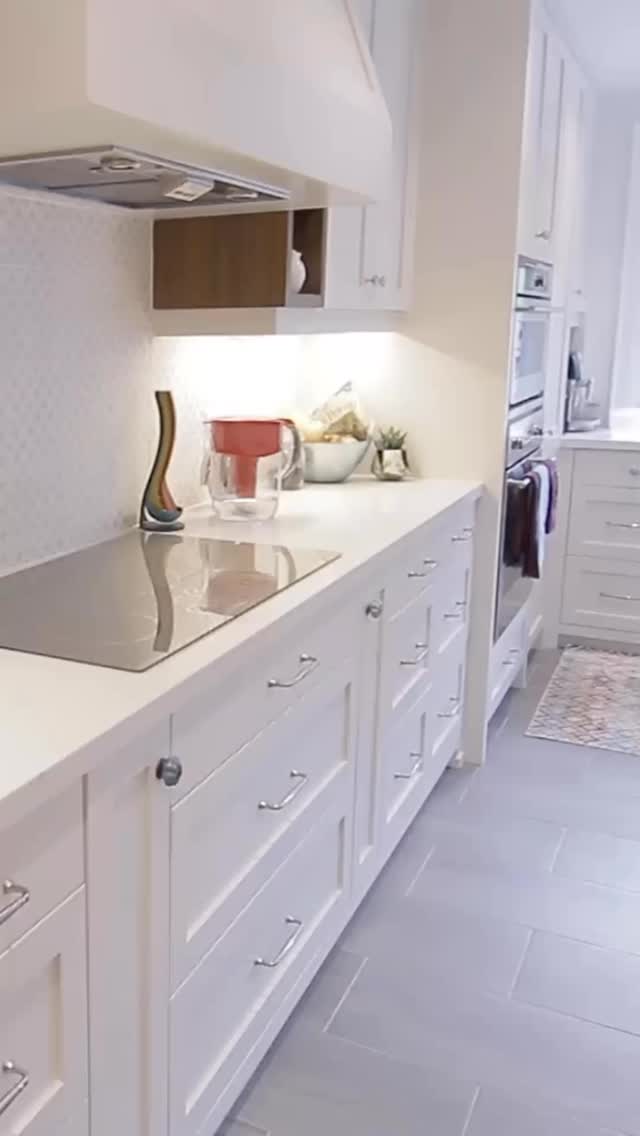 A warm kitchen makes a warmer winter ❄
📣 BLACK FRIDAY 10% OFF!!!
Frazer Lewis creates bespoke kitchens and makeovers that transform the heart of your home without a full renovation.
New doors. Custom worktops. Better storage. All made to fit your space 🤍
Ready to start? We cover homes across Essex.
#FrazerLewis #BespokeKitchens #KitchenMakeover #EssexKitchens #Basildonkitchens
