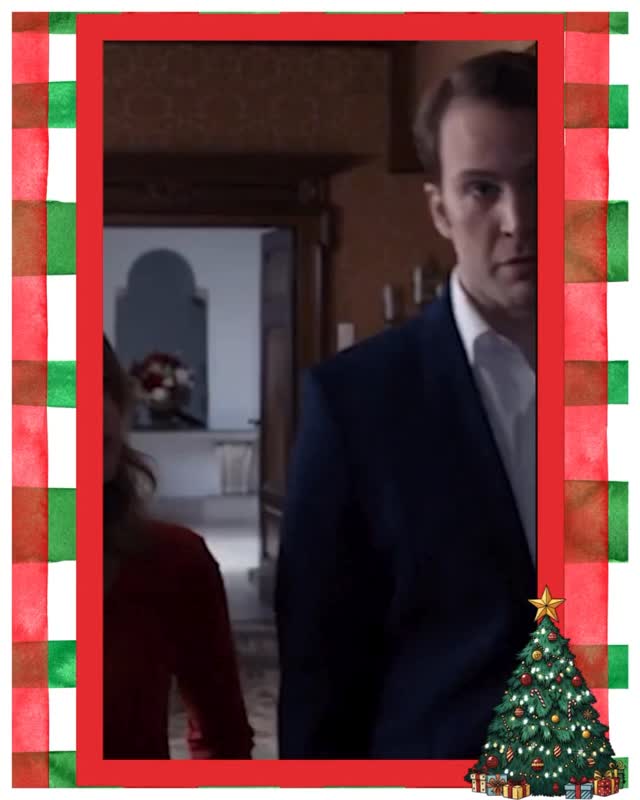 Ready to start your acting journey in 2026? Train with Theo today!
Gift certificates available now!
Let Theo Devaney help create your breakthrough moment.
Call Today 805-699-1798
theodevaneyactingstudio.com
Let’s keep the holiday spirit with this movie clip featuring Theo Devaney in Netflix original, A Christmas Prince.
#theodevaneyactingstudio #theodevaney #netflix #Holidaygiftsforactors #OrangeNJ #TDAS #onlineactingstudio #InPersonActing #scenework #actingreels