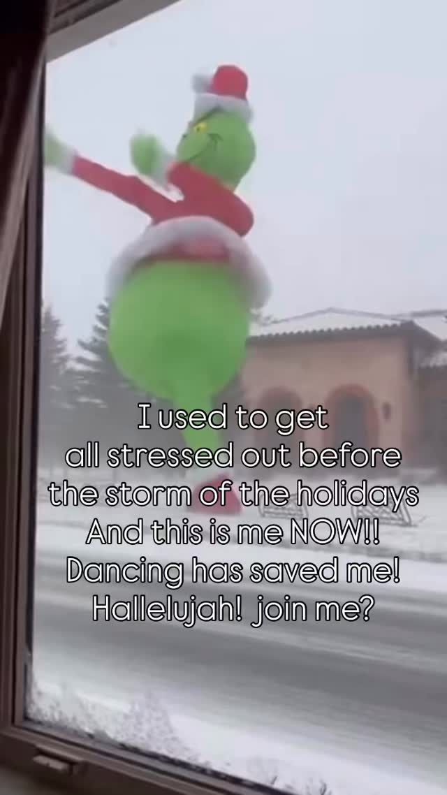 Dancing has truly saved my life.
It’s been my way of regulating, releasing, and finding myself again when everything felt overwhelming.
For years, the holidays used to activate every old trigger in my system. Eh!! the stress, the expectations, the emotional memories.
But somatic healing and movement have changed that.
I don’t go into the holidays bracing anymore… I go in resourced.
My body finally knows how to come back to itself.
I finally know how to meet the moment instead of the past.
Dance has been my medicine, my grounding, my way back home and because of that, the holiday storm doesn’t take me out anymore.
I meet them with presence, not panic.
With breath, not shutdown.
With joy, not old patterns.
Movement heals more than we realize.
It’s why I teach it.
It’s why I love it.
It’s why I’m still here. ✨💛
Maybe like the grinch my heart grew in size!!
#somatichealing #movementismedicine #dancingheals #nervoussystemregulation #healingjourney #embodiment #holidayseason #BEAMwithBrookelin