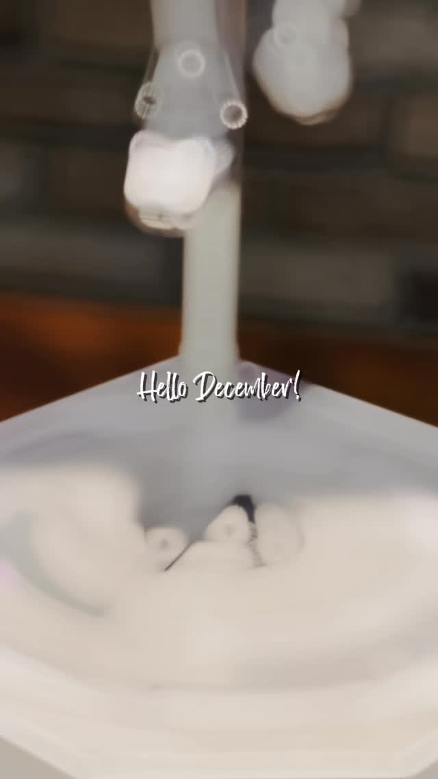 Kış resmen başladı ❄️
Zırh soğuğa karşı, biz kahveye karşı hazırlıklıyız. Hello December.#december #hellodecember #wintervibes #toyphotography #actionfigure collectibles figurecollection marvel ironman hottoys sixscale toycollector geeklife nerdstuff figurephotography istanbul